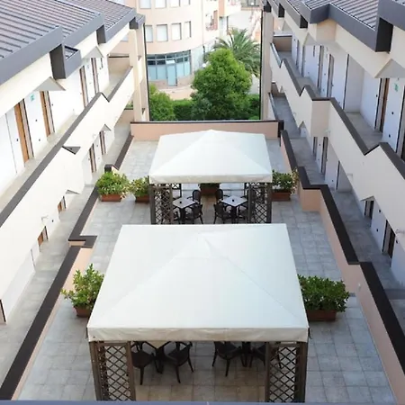 Rosa فندق مارتينا فرانكا