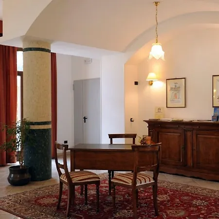 Rosa مارتينا فرانكا