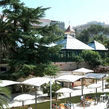 Hotel Rosa 4*