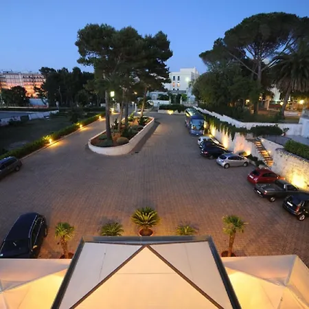 Rosa Hotel