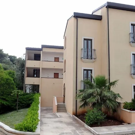 Rosa Hotel 4*
